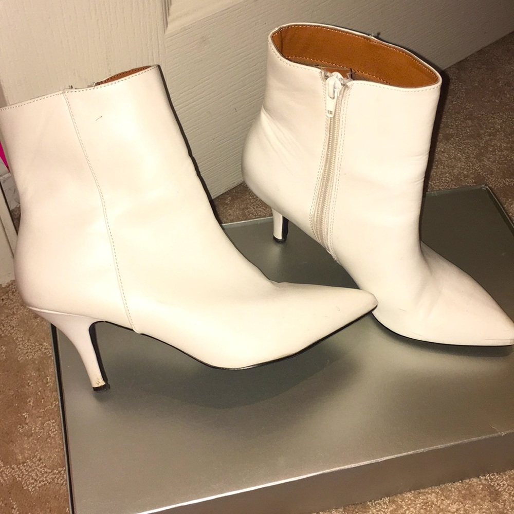 White low boot perfect for new year comfortable chic